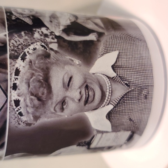 I Love Lucy Show Vintage Tribute, NWT 20 oz Stainless steel tumbler - h… - Picture 12 of 12